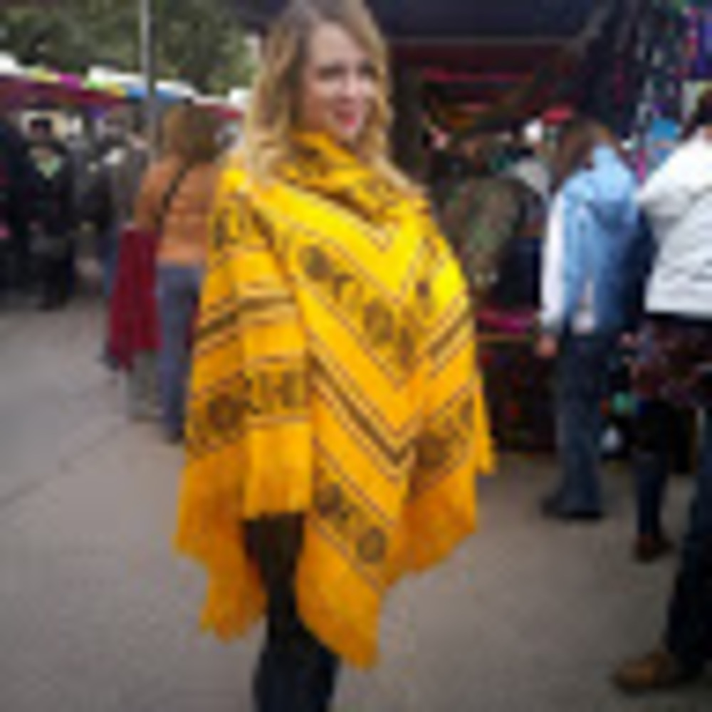 Meet your Posher, Chloe